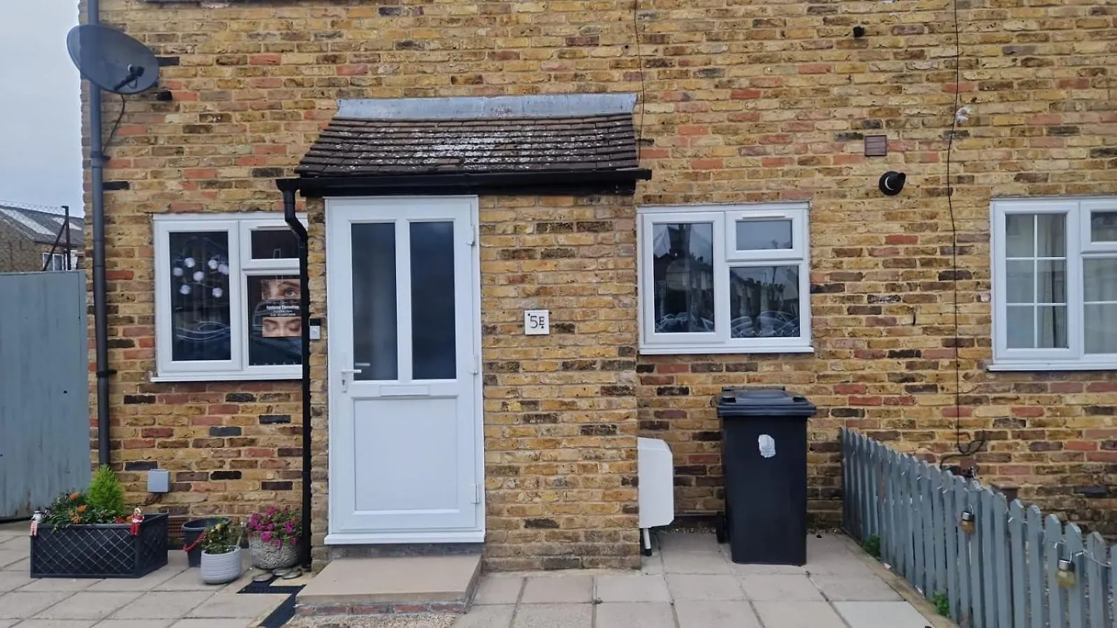 ホームステイ Uxbridge London Sober Stay In Shared House With Free St Parking 5Pm To 9Am
